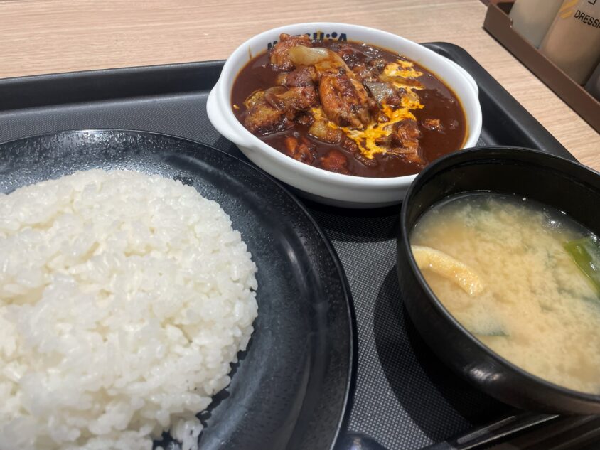 【鹿児島・松屋】「ネオカシミールごろごろチキンカレー」を実食!辛さ・味・ボリュームをレビュー